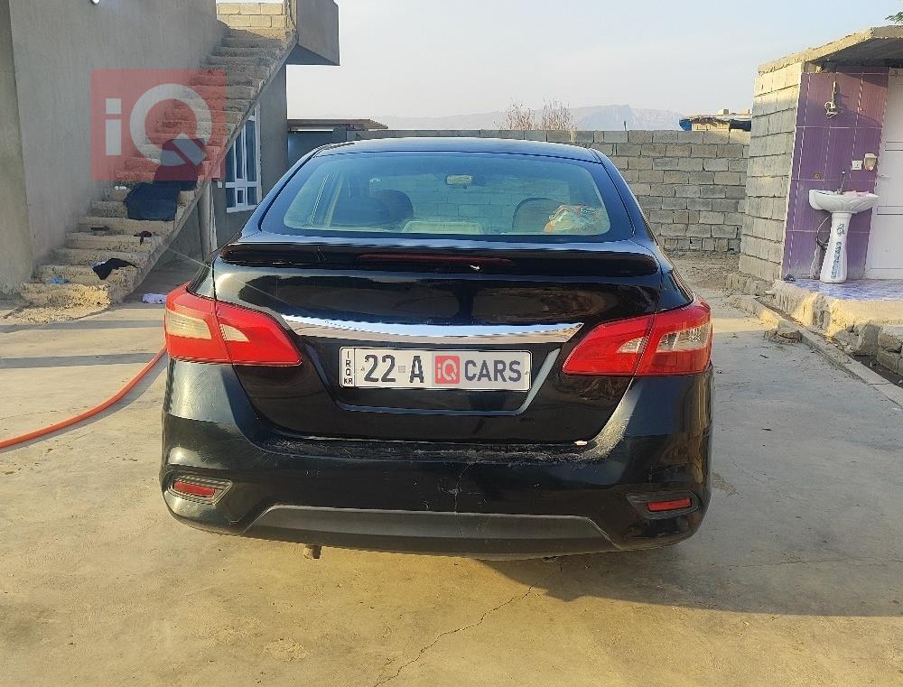 نيسان سنترا